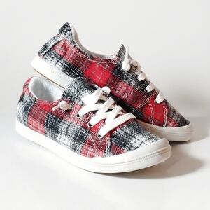 Forever Link Size 5 NEW Flannel Sneakers Red Grey Plaid Memory Foam Slip-On
